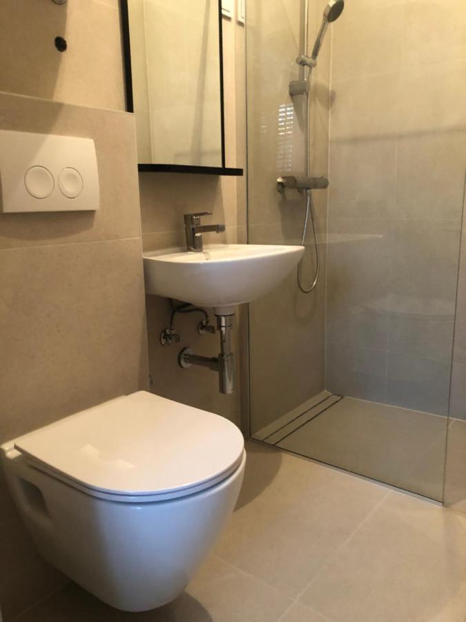 Guest House Marta Ровінь Екстер'єр фото